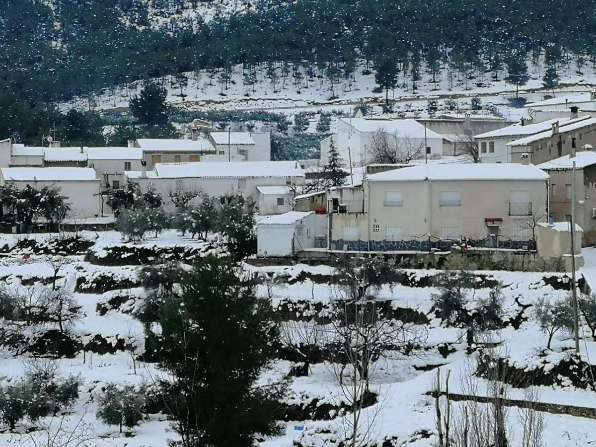 Casa Rural Del Saz Yeste Exteriör bild